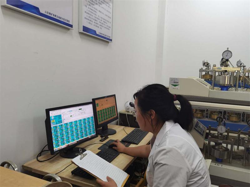 公司同002A：土工試驗(yàn)甲級(jí)，可以承擔(dān)甲級(jí)及以下工程勘察資格所能承擔(dān)工程勘察項(xiàng)目的土工試驗(yàn)任務(wù)； 聯(lián)系人：任玲，電話：18653883892(圖3)